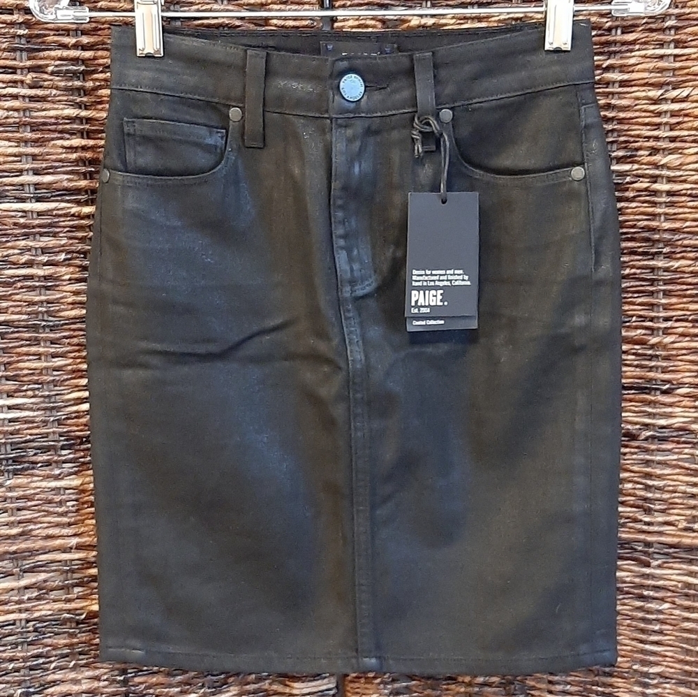 NWT Paige Chantelle Coated Waxed Denim Mini Pencil Skirt Black Silk 23 Trendy